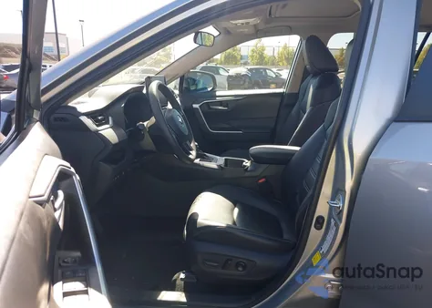 2024 Toyota Rav4 Xle Premium from USA, damaged, VIN 2T3C1RFV0RC262211